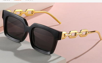 BG Chain Fashion Sunglasses