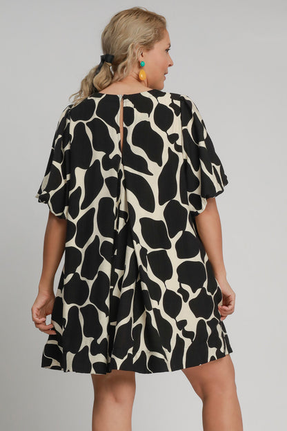 BG Abstract Print Puff Sleeve Dress